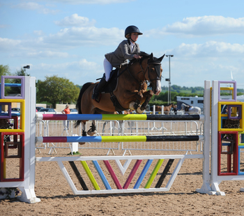 Shaunie Greig dominates the Equithème Leading Pony Showjumper of the Year Qualifier at Arena UK